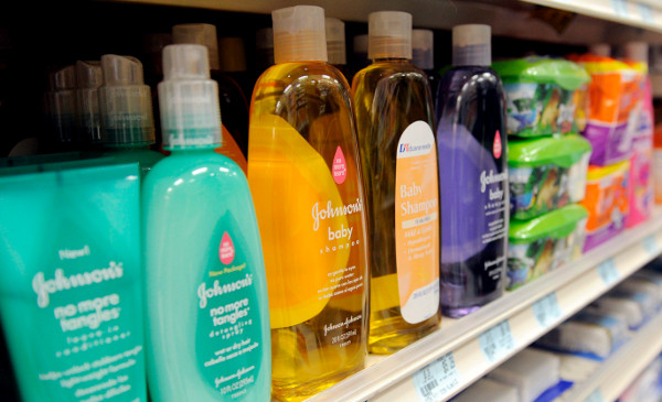 como se dice shampoo en espanol