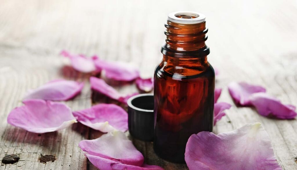 como se pueden usar los aceites esenciales en la aromaterapia