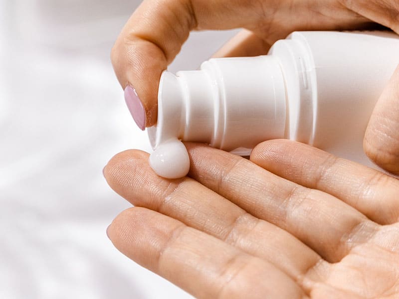 cual es la funcion principal de una crema para manos