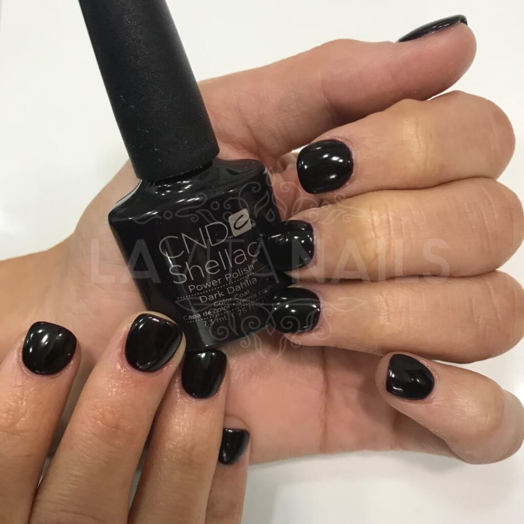 cuanto dura el esmalte de unas normal