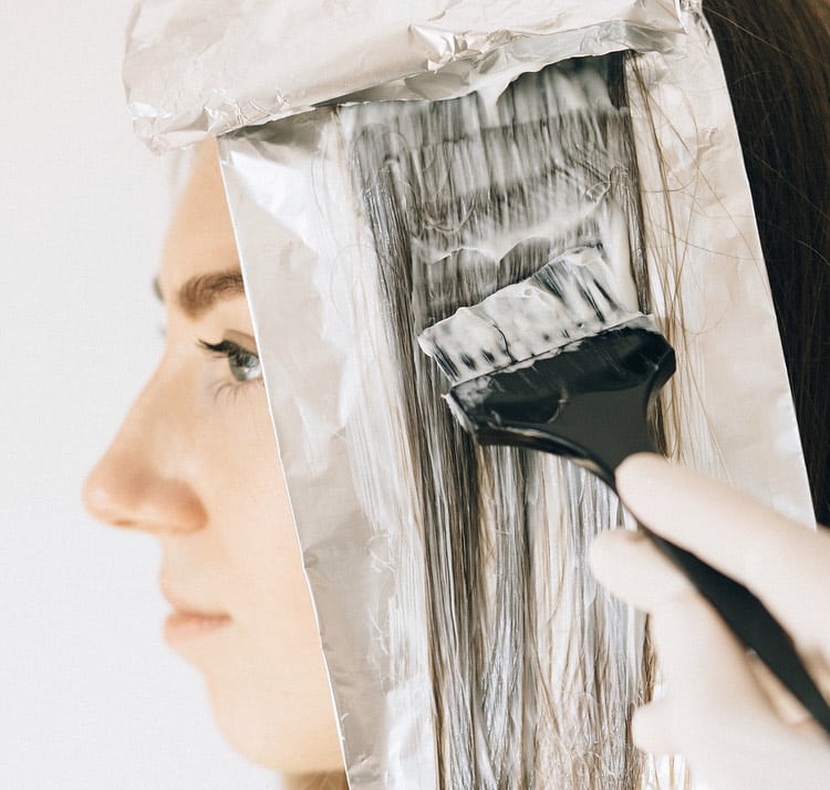 que estropea mas el tinte o las mechas